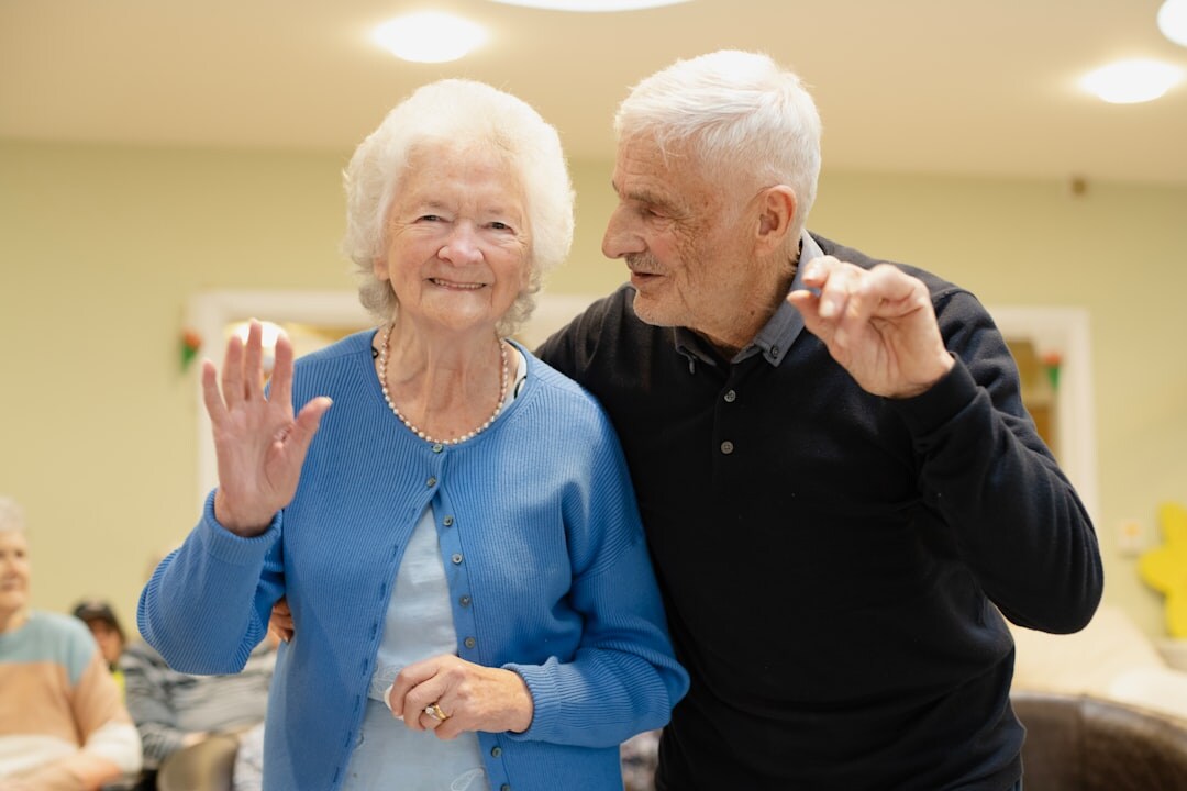 seniors doing tai chi