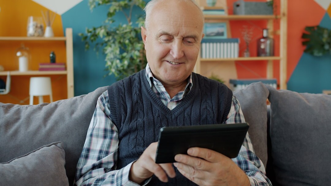 seniors using tablet